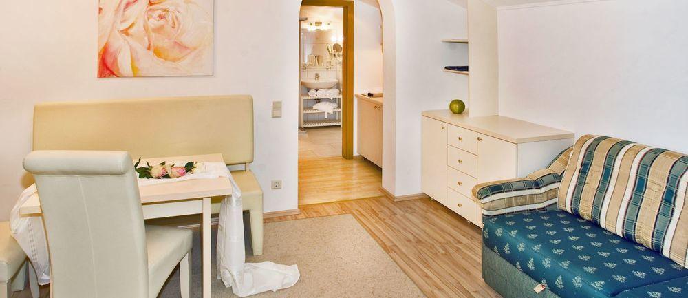 Hotel Garni Elisabeth Pörtschach am Wörthersee Zewnętrze zdjęcie