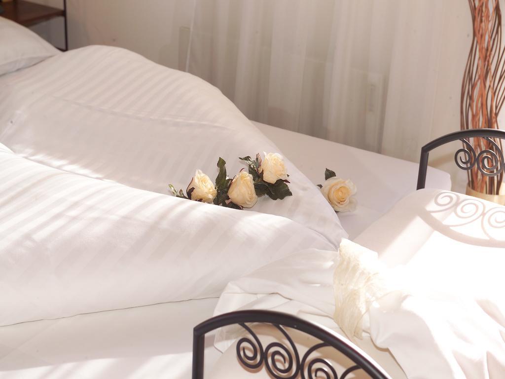 Hotel Garni Elisabeth Pörtschach am Wörthersee Zewnętrze zdjęcie